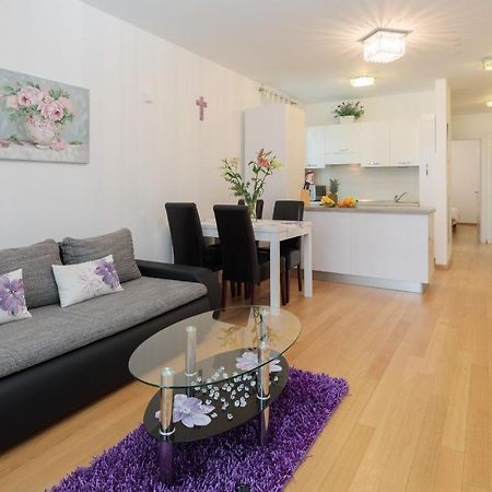 Arijana Apartman Free Private Garage Сплит Екстериор снимка