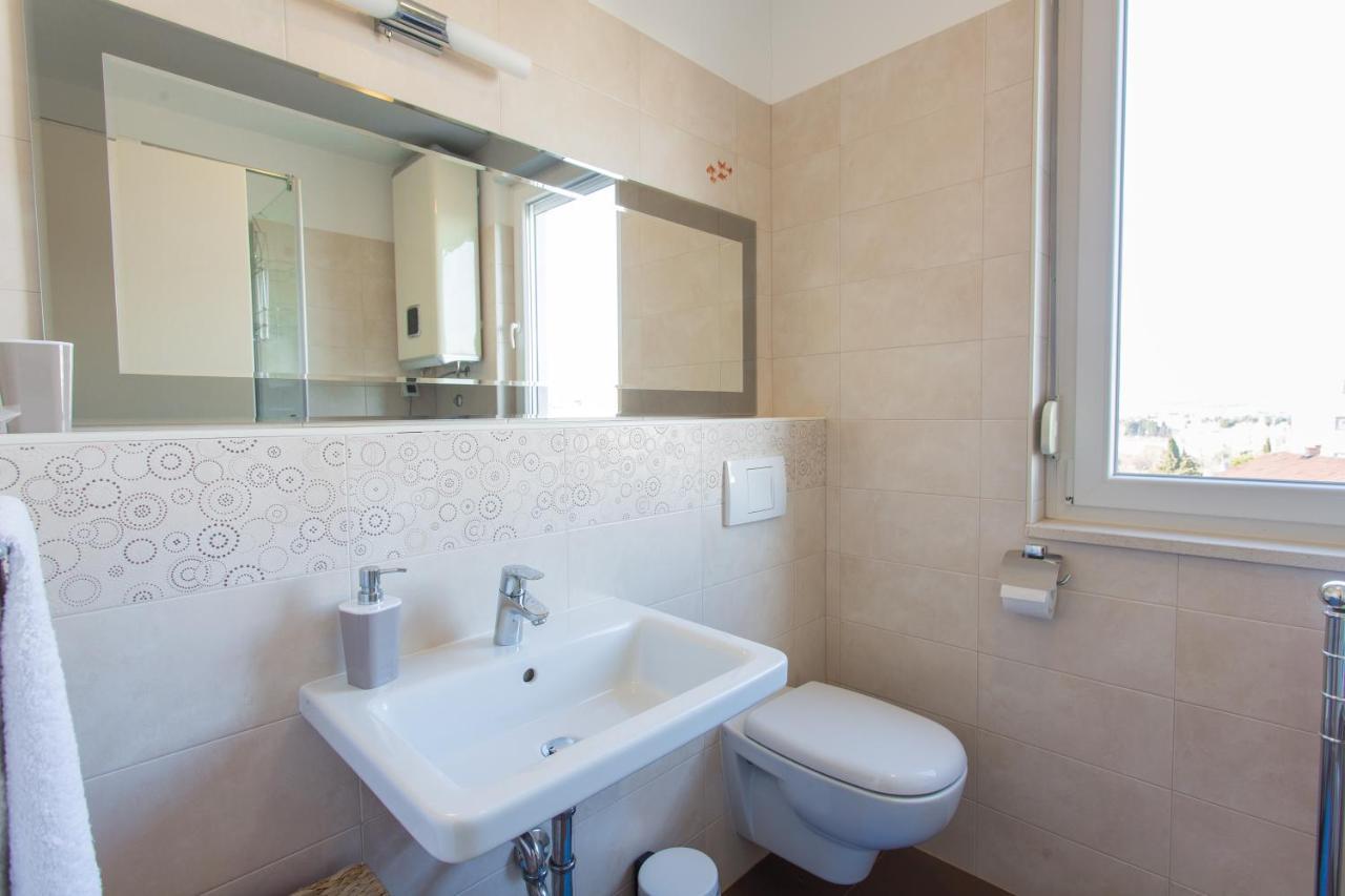 Arijana Apartman Free Private Garage Сплит Екстериор снимка