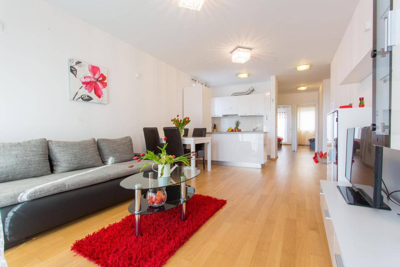 Arijana Apartman Free Private Garage Сплит Екстериор снимка