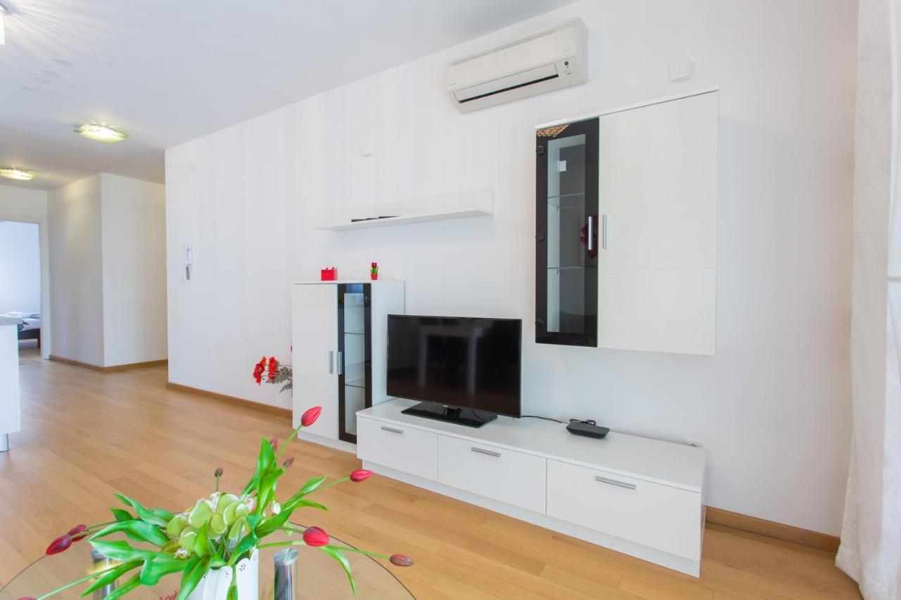 Arijana Apartman Free Private Garage Сплит Екстериор снимка